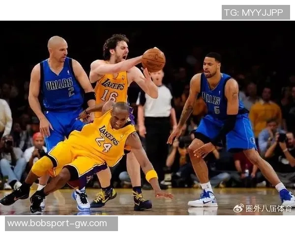 库班回忆往事:差点用约什霍华德和特里交易科比的惊险时刻 库班回忆往事:差点用约什霍华德和特里交易科比的惊险时刻