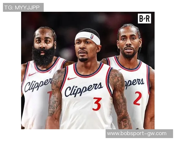 快船分享哈登与克劳福德布拉德利互动回忆展现昔日情谊与现状对比 快船分享哈登与克劳福德布拉德利互动回忆展现昔日情谊与现状对比